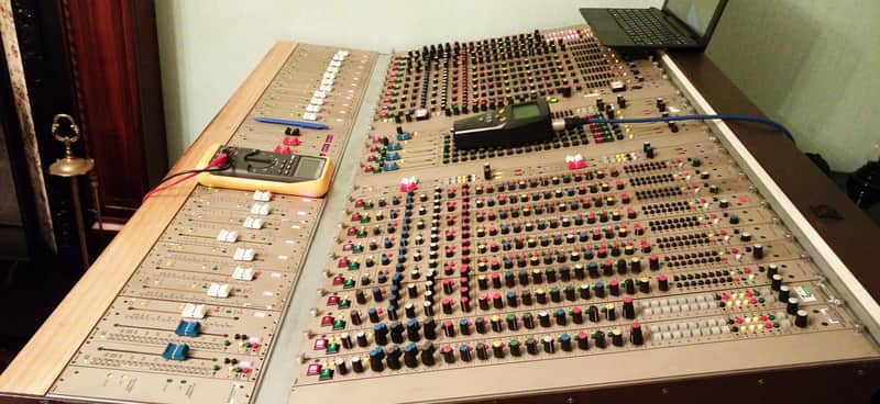 Cadac J-Type recording console. image 1