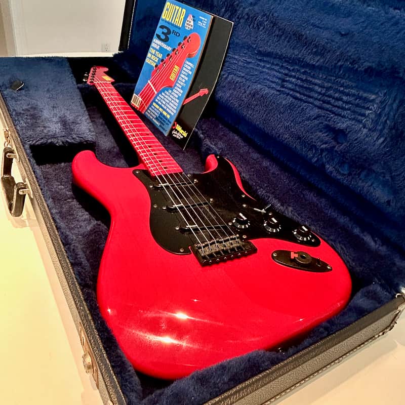 1986 DiMarzio Stratocaster - " Guitar for The Practicing Musician " Cover girl - ULTRA RARE image 1