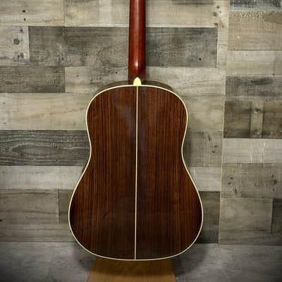 Alvarez Yairi Masterworks DYMR70 Sunburst 12th-Fret Slope Shoulder Dreadnought (DYMR70_Sunburst) image 4