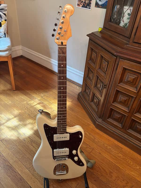 Fender Vintera ‘60s Jazzmaster - Olympic White w/Mighty Mite replacement neck image 1