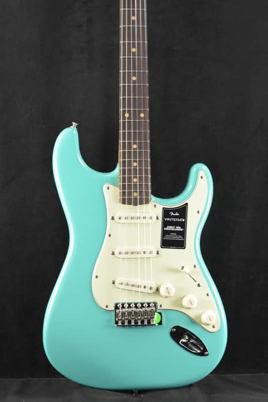 Mint Fender Vintera III Early '60s Stratocaster Seafoam Green Rosewood Fingerboard