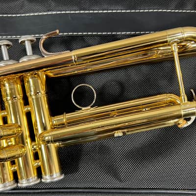 Yamaha YTR 4335GII - Gold Lacquer - Intermediate Trumpet image 5