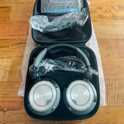 Ultrasone Pro 750 image 1