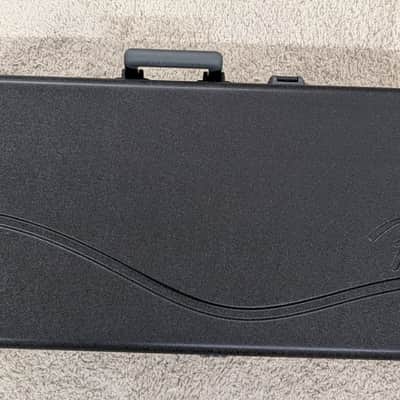 Mint Fender American Ultra II Meteora®, Ebony Fingerboard, Texas Tea + HS Case image 11