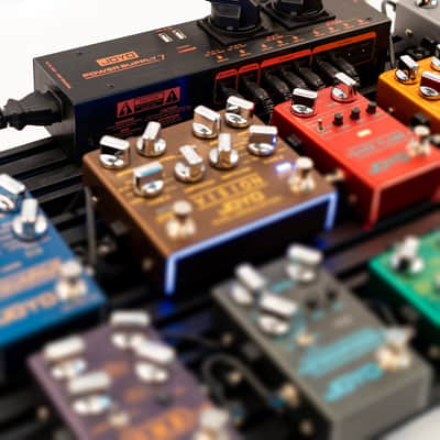 Joyo JP-07 Rechargeable Pedalboard Power Supply. New with Full Warranty! image 11