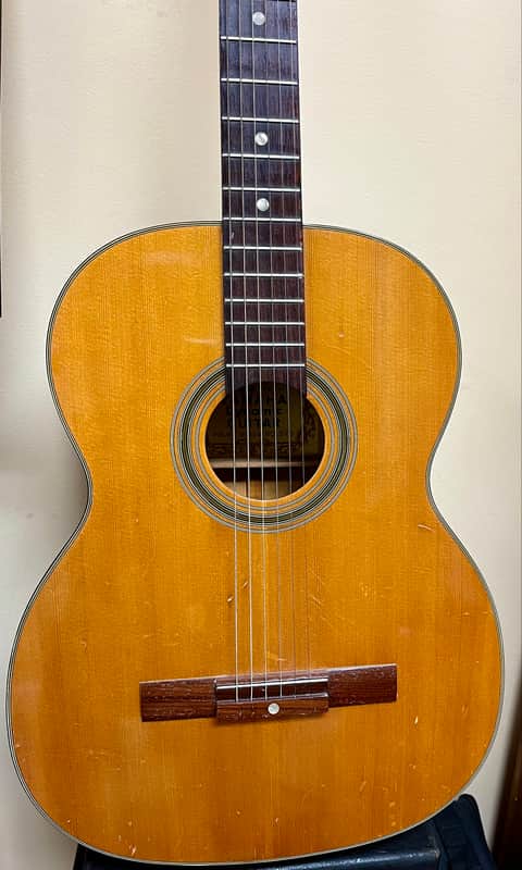 1965 S70 Yamaha Dynamic Acoustic Guitar in good condition. Made in Japan image 1
