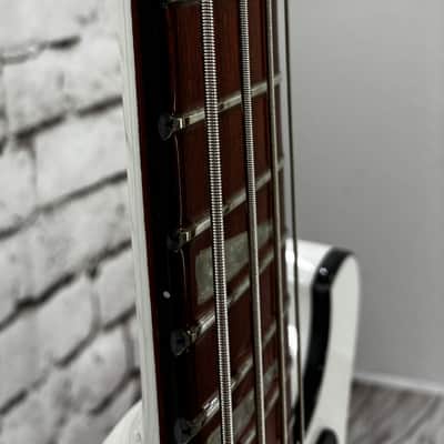 1995 Rickenbacker 4003 4-String - White with Black Hardware/Black Trim image 5