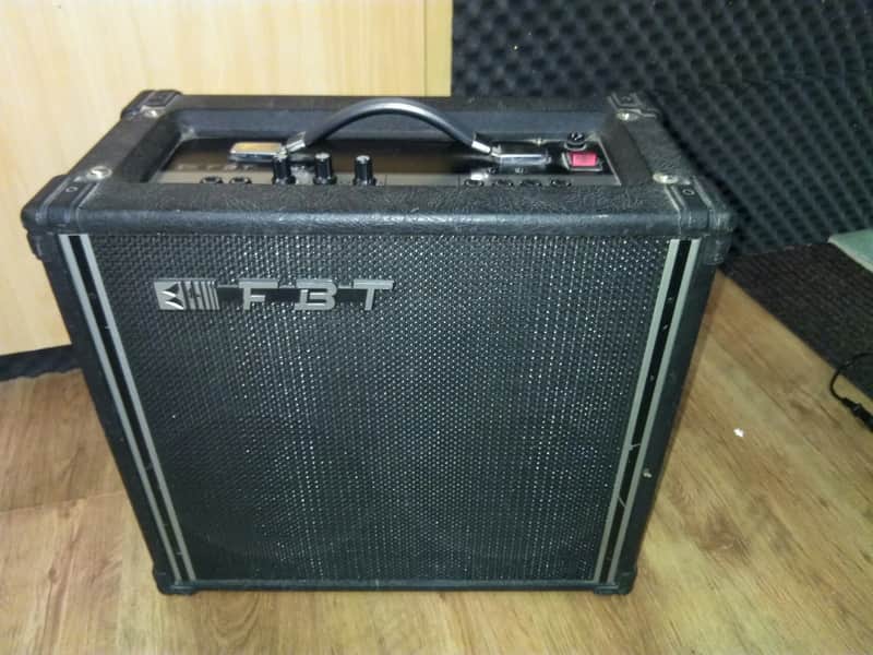 FBT mm25-g Guitar Amp image 1