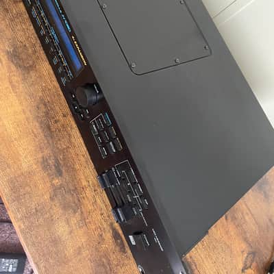 Roland JV-1080 Synth Module (with power cord) image 1