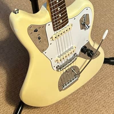 Fender Johnny Marr Signature Jaguar 2012 - Present Olympic White image 3