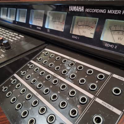 Yamaha  RM1608  Recording mixer image 2