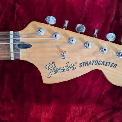 Fender Tom DeLonge Stratocaster Original 2002 - 2003 - Graffiti Yellow image 3