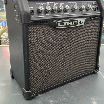 Line 6 Spider IV 15 15-Watt 1x8" Digital Modeling Guitar Practice Amp 2009 - 2016 - Black image 2