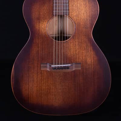 Martin 000-15M StreetMaster, Mahogany Burst image 1
