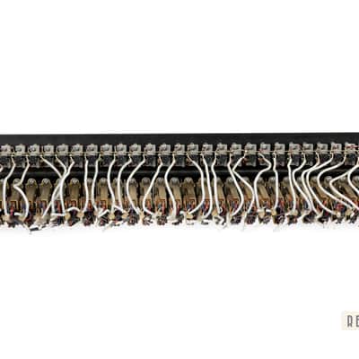 Switchcraft  2x32 Way Patchbay XMT334B + 32 Button Switch panel image 3