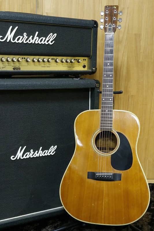 1973 made Vintage Acoustic Guitar MORRIS W-30 Solid Spruce Top