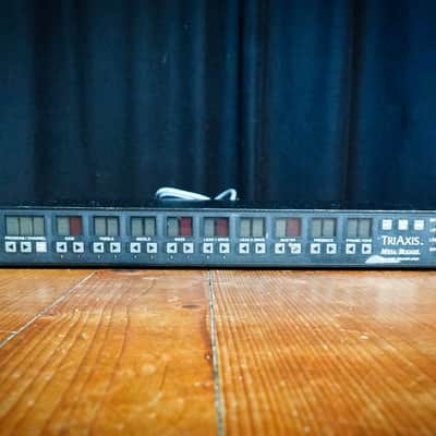 Mesa Boogie Triaxis V2.0 Röhren-Preamp – mit Rectifier Sound! Technisch top, optische Mängel image 7