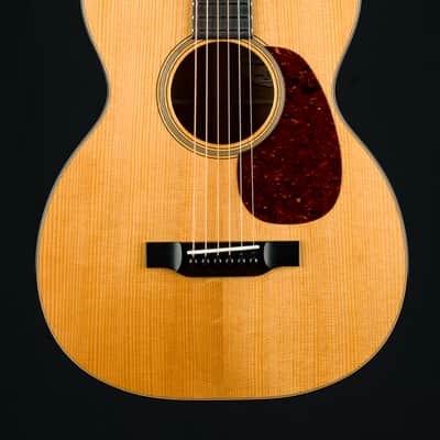 Bourgeois 00 12-Fret “The Coupe” Full Aged Tone Flamed Maple and Adirondack Spruce Used (2022) image 4