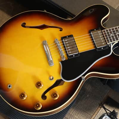 2012 Gibson Custom Shop ES-335 1959 Historic Reissue Semi-Hollow Electric Guitar Vintage Sunburst + COA OHSC image 2