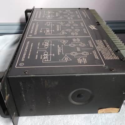 Peavey M2600 power amplifier in very good condition - 1990's image 4