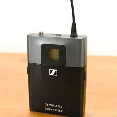 Sennheiser EM 10 Receiver w/ SK-XSW Bodypack - 548-572 MHz (NO PSU) CG01SCA image 10