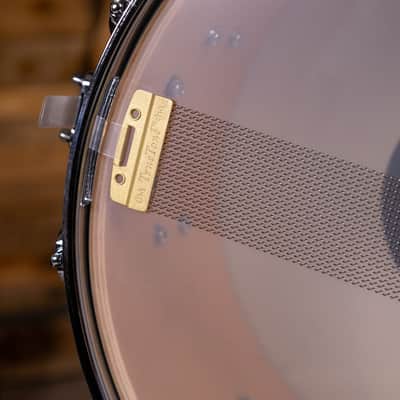 DW- DRPT6514SSGT- DW  Performance Series Snare Drum 6.5x14 Hard Satin Lacquer - Gold Mist image 11