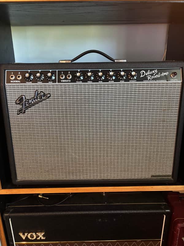 Alessandro hand wired w/ mods Fender Deluxe reverb 2004 - Black image 1