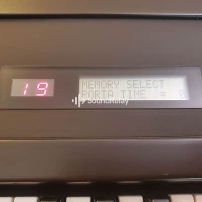 Yamaha DX9 - FM Synth 1983 - Data Tape Included - Manual Included - Tested image 6