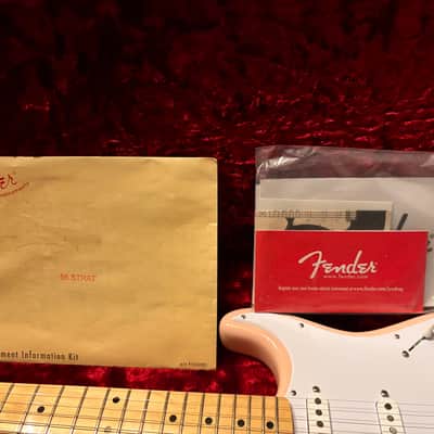 Fender American Vintage '56 Stratocaster 2010s - Shell Pink image 10