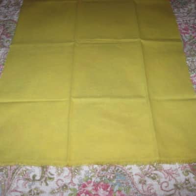 new Rickenbacker Polishing Cloth 97001, RIC Polishing Cloth, yellow w/ black graphic 14.5" x 22.5" image 10