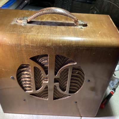 Premier amplifier model 110 40s - Wood image 1