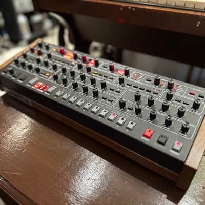 Sequential Prophet-6 Desktop 6-Voice Polyphonic Synthesizer 2018 - 2020 - Black with Wood Sides image 3