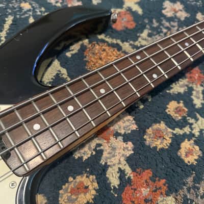 Peavey Milestone 4-String Electric Bass image 8