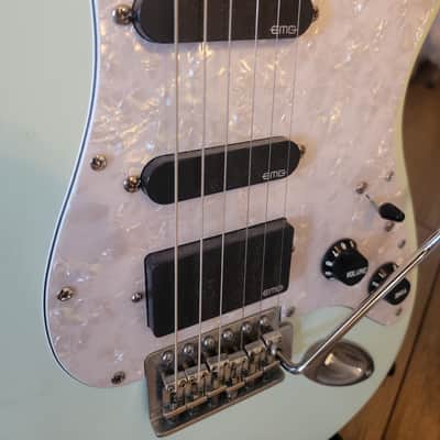 Squier Modified 40th Anniversary Stratocaster 2022 - 40th Anniversary with EMGs image 2