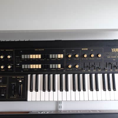 Yamaha CS-15D Monophonic Synthesizer 1979 - 1982 - Black image 2