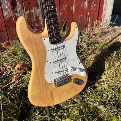 Fender Heritage Stratocaster 2025 Made in Japan image 2