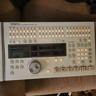 TASCAM Rc-848 remote control unit 90s image 1