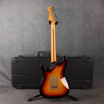 Fender American Ultra II Stratocaster Ebony Ultraburst - 2nd Hand image 7