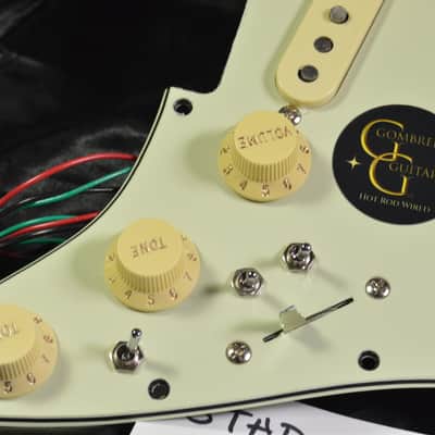 "VULCAN" 60S Hot Wired Fender Loaded Stratocaster Pickguard STARSHIFTER™ PLASMA image 3