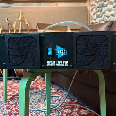 API 1608 16-Channel 8-Bus Recording Console (Loaded, 12x 550A / 2x 550B 4x 560) 2010s - Black image 9