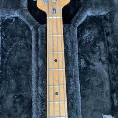 Ernie ball Musicman Stingray bass 1986 - White image 6