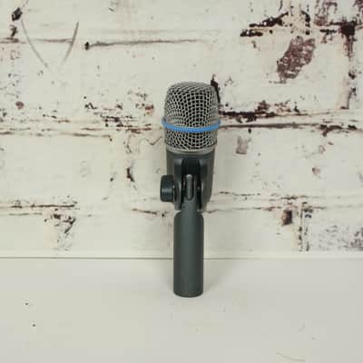 Shure Beta 56A Dynamic Microphone W/ Carrying Bag image 3