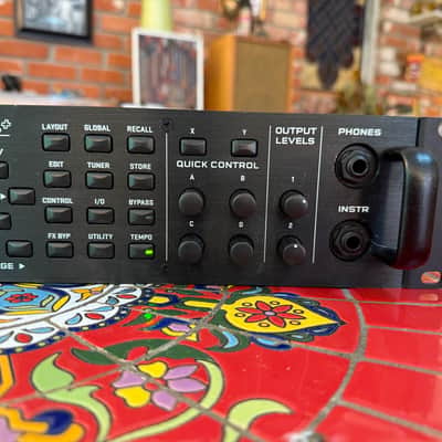 Fractal Audio Axe-FX II XL+ 2015 - 2018 - Black image 4