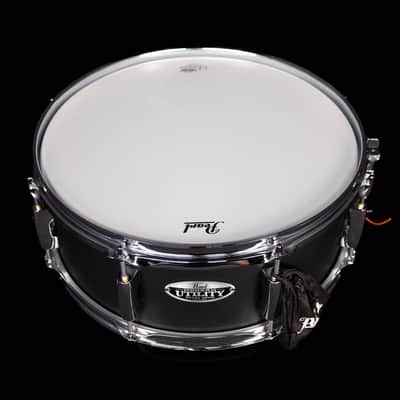 Pearl 14" x 5.5" Modern Utility Maple Snare, Satin Black image 2