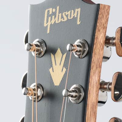 Gibson Hummingbird Studio, Satin Rosewood Burst | Demo image 8