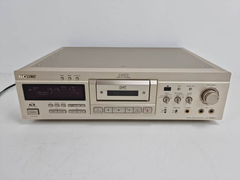 Sony DTC-ZA5ES  Digital Audio Tape Deck -  Fully Serviced - With German Manual
