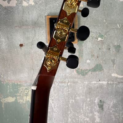 Alvarez Yairi Masterworks Slope Shoulder Dreadnought - Sunburst (FS/Blem) #6225 image 9