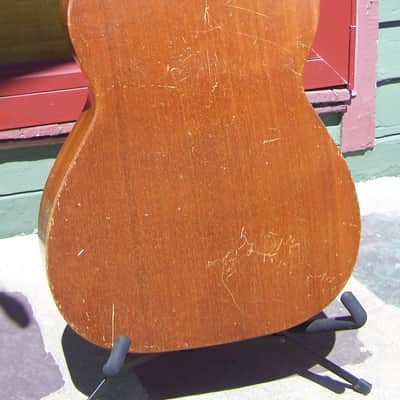 Harmony H165 mahogany 000 size guitar w/hsc 1960s image 3