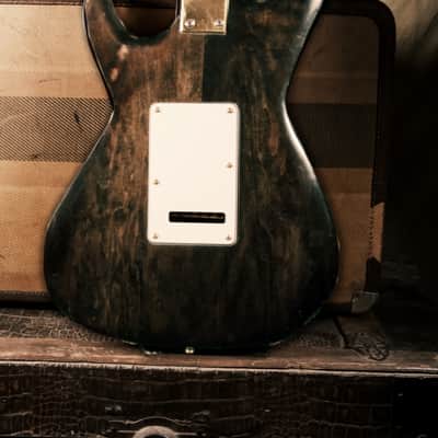 Postal Custom Memphis Rocket Red Flamed Maple image 7