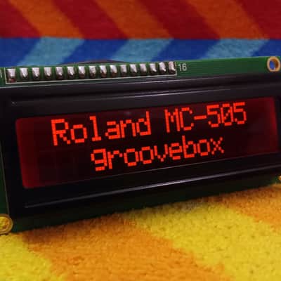 Roland MC 505 - New orange-red display